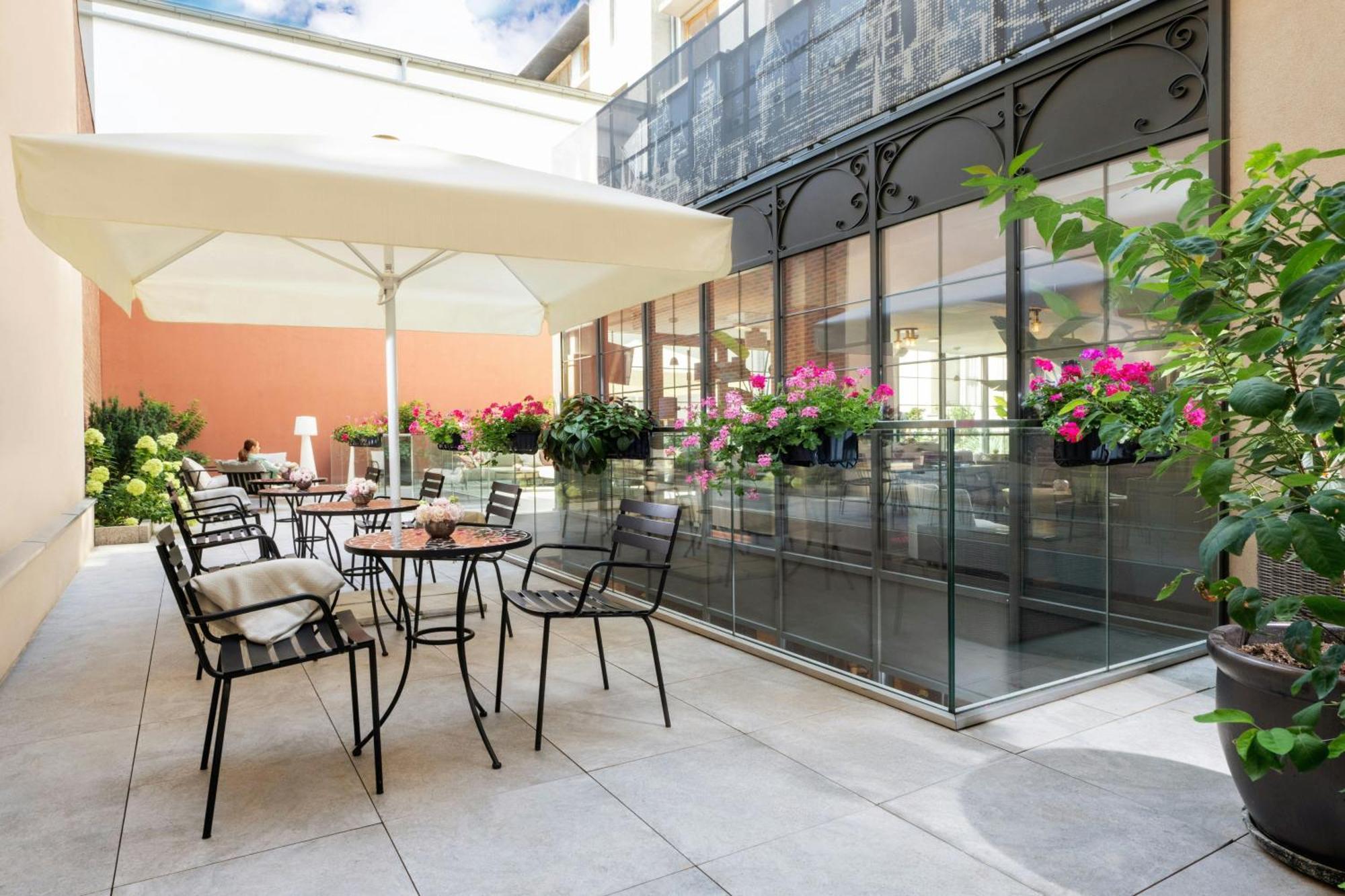Leonardo Boutique Hotel Krakow Old Town Экстерьер фото